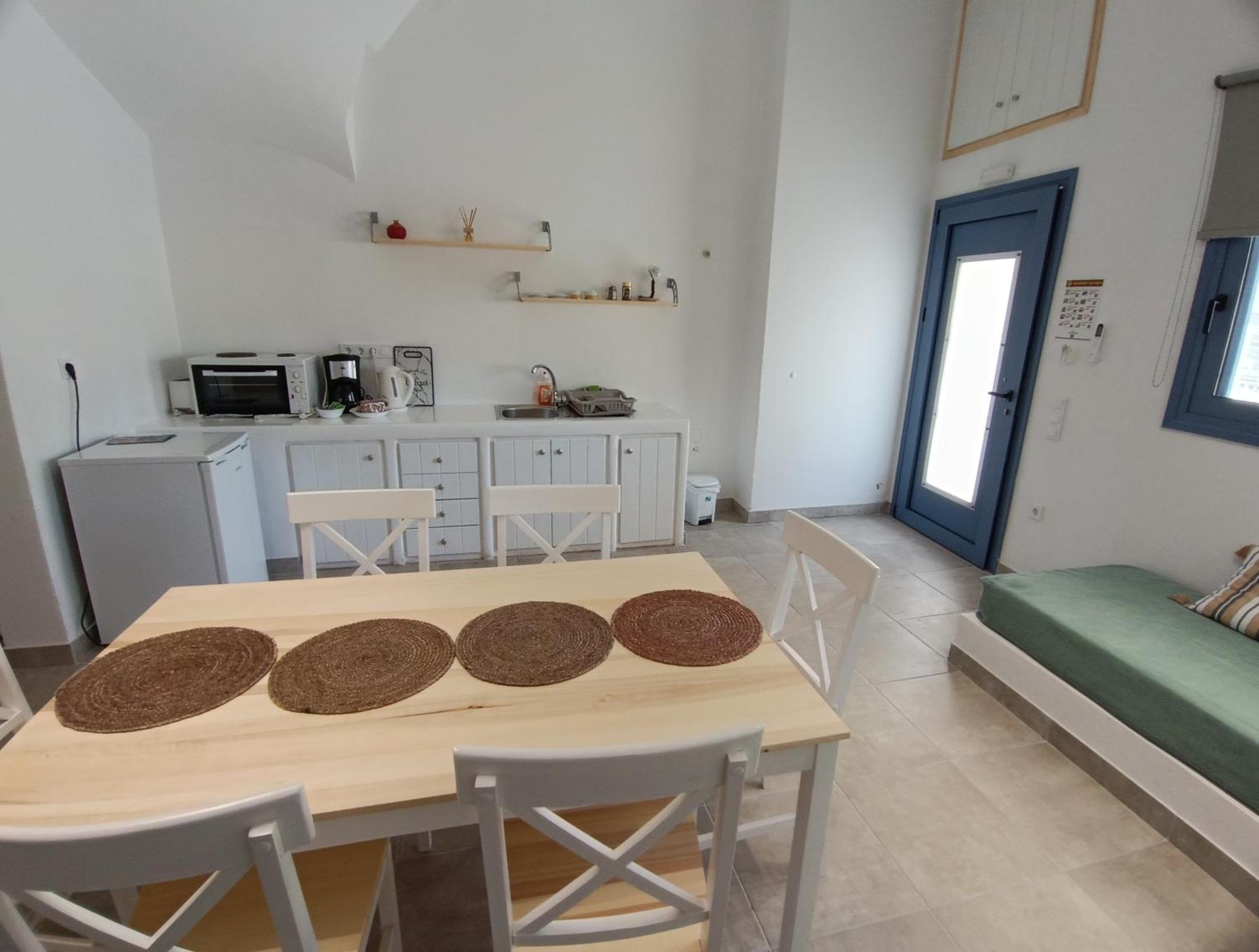 Tinos Youth Apartment Eksteriør bilde