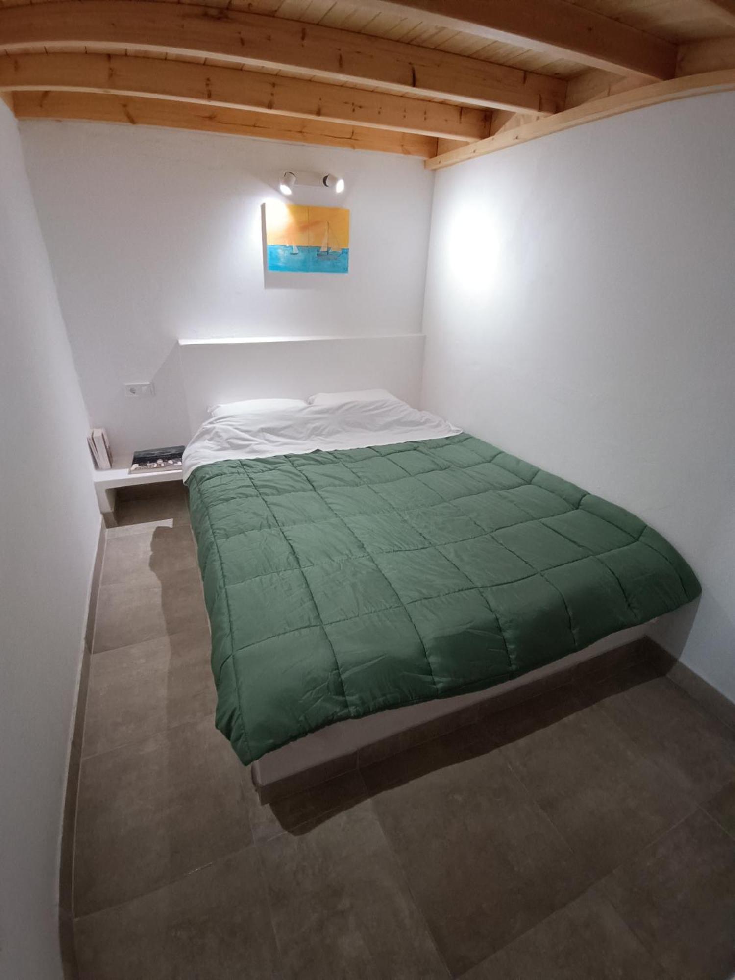 Tinos Youth Apartment Eksteriør bilde